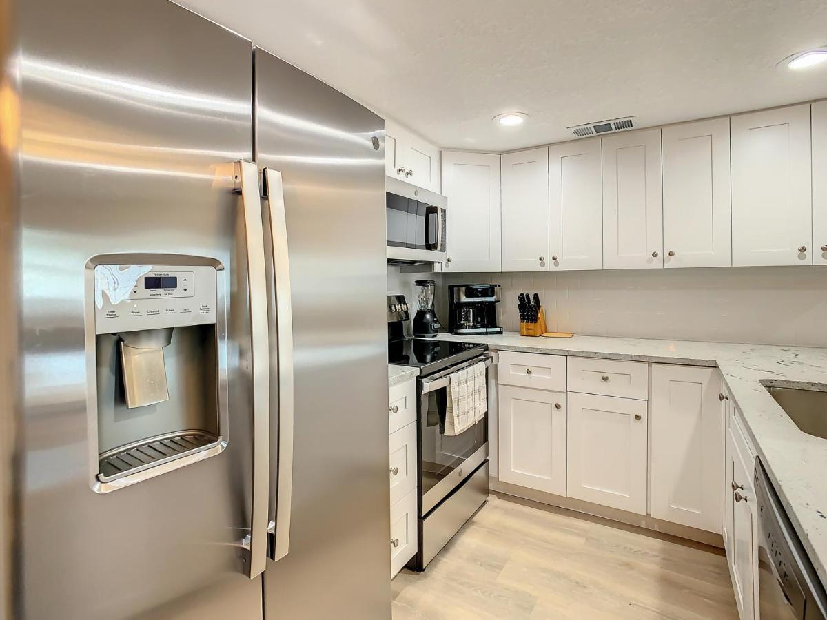Crown Jewel Of Clearwater 10-15 Min To Beach 5 Min To St Pete Airport Villa Buitenkant foto