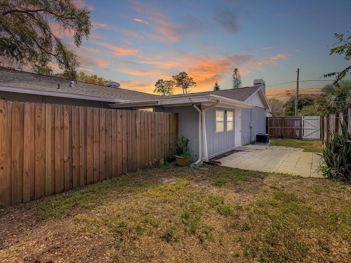 Crown Jewel Of Clearwater 10-15 Min To Beach 5 Min To St Pete Airport Villa Buitenkant foto